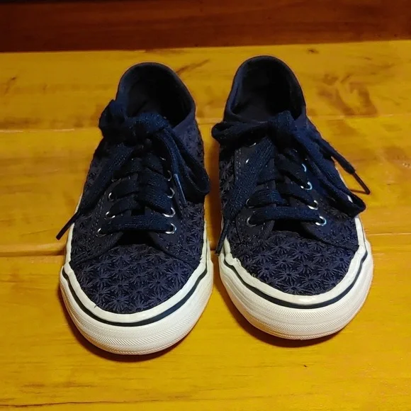 💚GIRL'S KEDS RUNNING SHOES - Picture 1 of 10